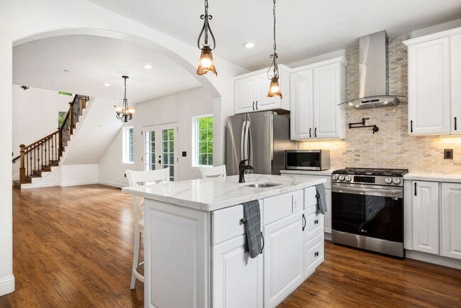 Building Photo - Coming Soon~ Private Wine Country Estate Retreat....
