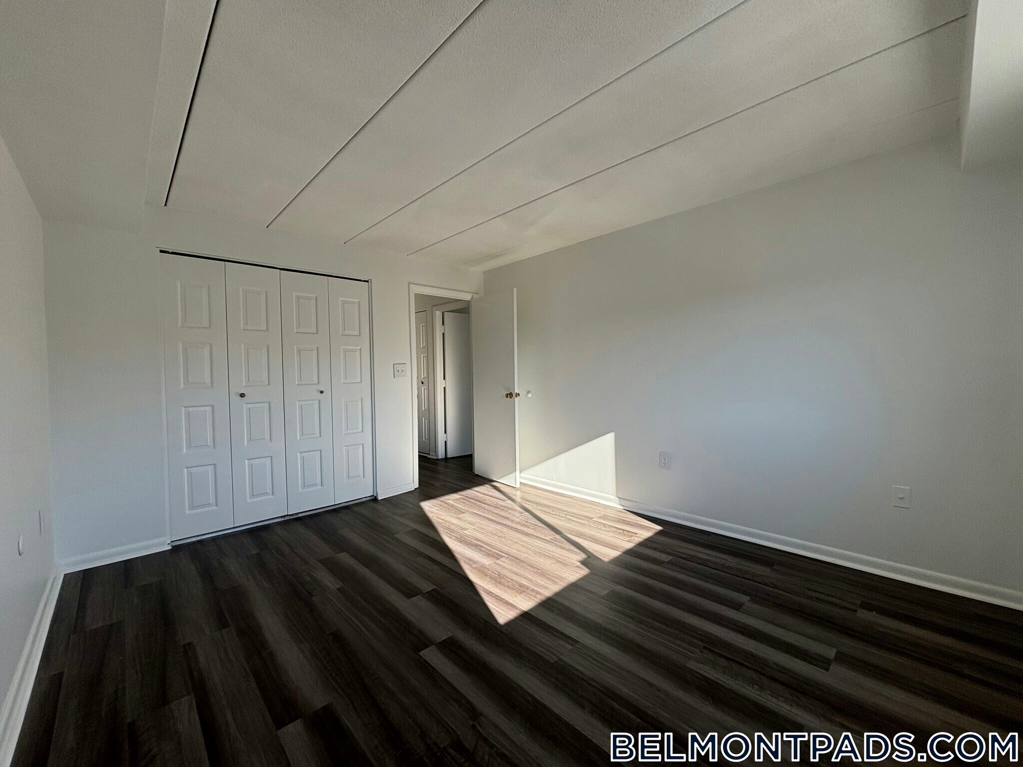 Building Photo - 53 Hill Rd