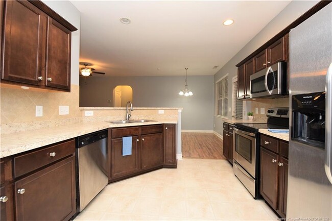 Building Photo - 140 Meherrin Lp