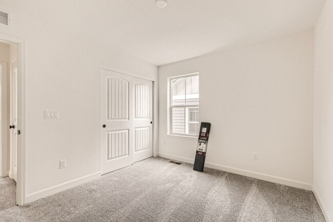 Building Photo - 181 Lullaby Ln
