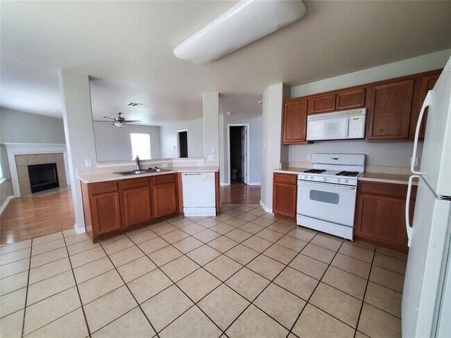 Building Photo - 3701 Holden Ct