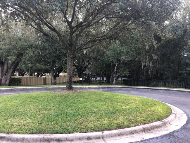 Building Photo - 2302 Lake Woodberry Cir