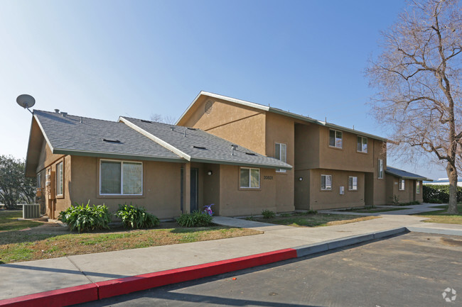 Primary Photo - Nueva Sierra Vista