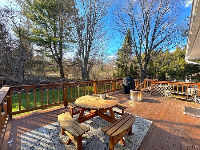 Building Photo - 4055 Bristol Rd