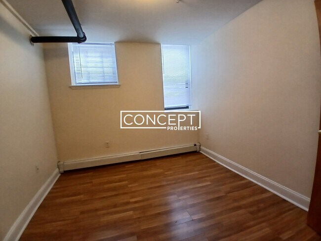 Building Photo - 1144 Commonwealth Ave