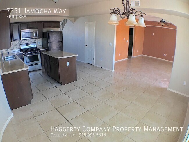 Building Photo - 7351 Jamocha way