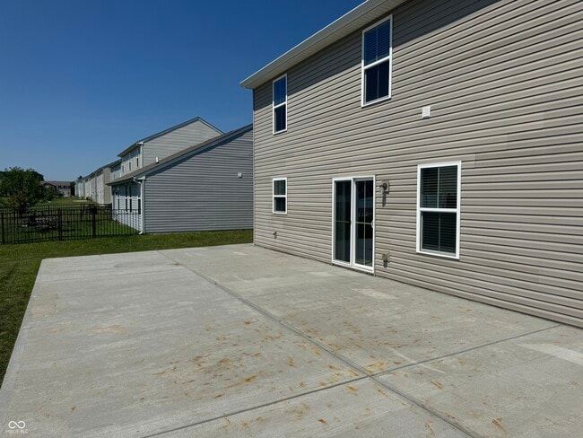 Building Photo - 204 Dietz Dr