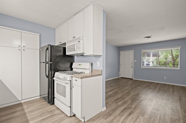 Building Photo - 2021 Wheless Ln