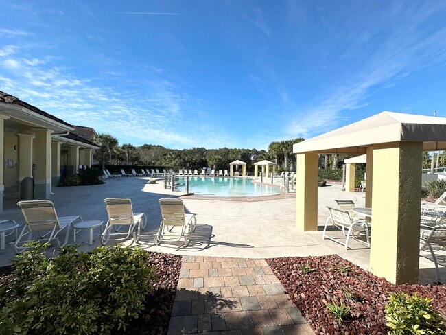 Building Photo - 900 Canopy Walk Ln