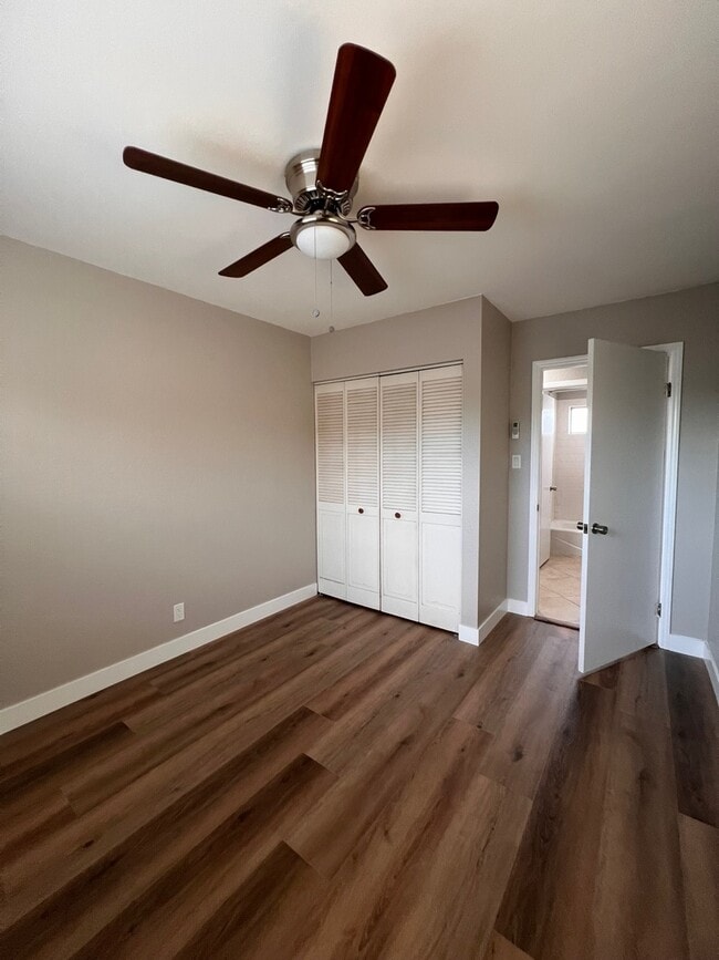 Building Photo - 14335 Norwalk Blvd