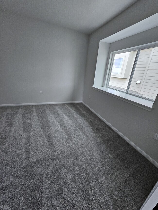 Building Photo - 9612 Whisper Willow Blvd