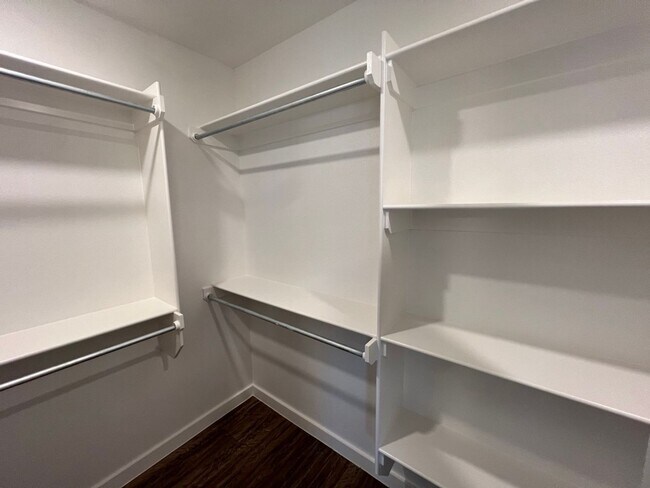 Building Photo - New Beginnings Start At AMRR: RARE 4 BEDROOM IN FRENSHIP ISD