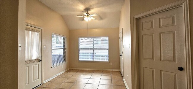 Building Photo - 13415 Highland Park Ct