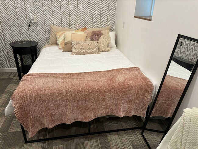 Current layout - 202 39th St