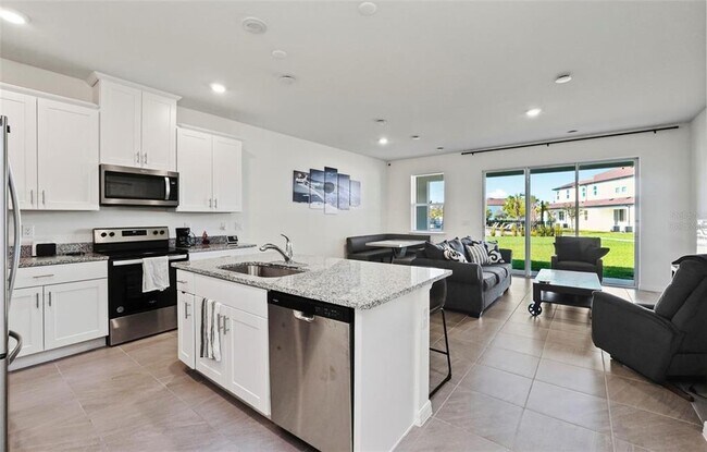 Building Photo - 4534 Small Creek Rd