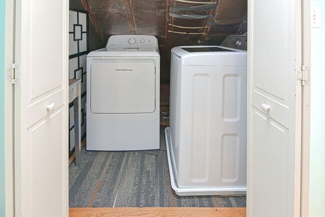 Building Photo - 93 Granite St