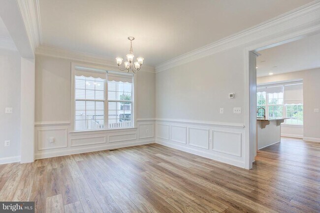 Building Photo - 15392 Ballerina Lp