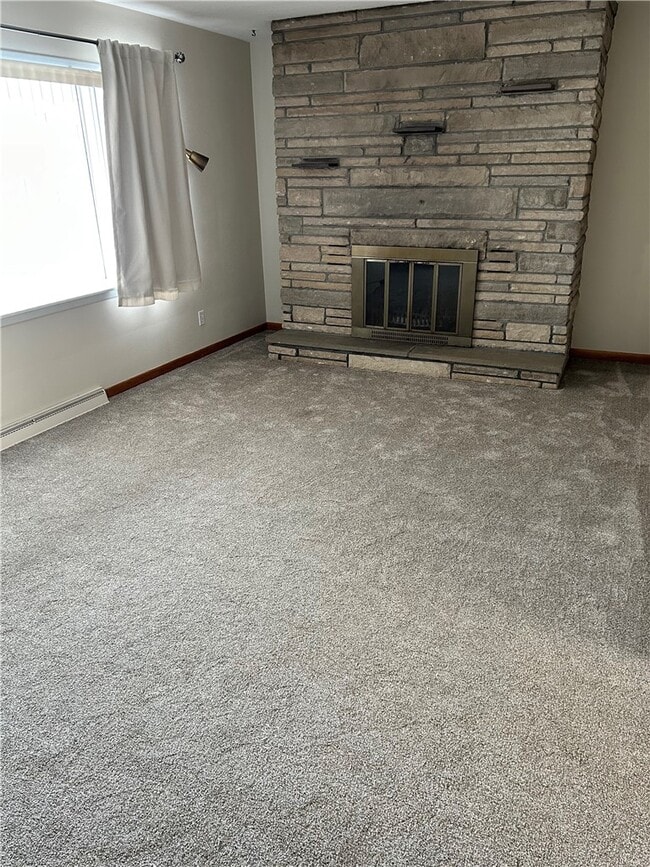 Building Photo - 1254 Charles St