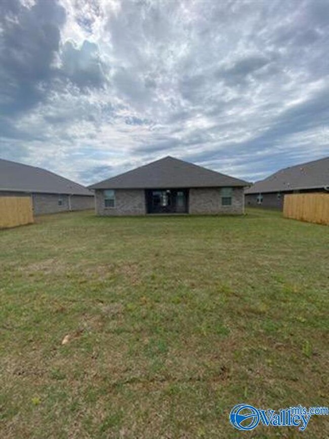Building Photo - 219 Alonzo Toney Dr