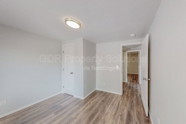 Building Photo - 1717 Griegos Rd NW