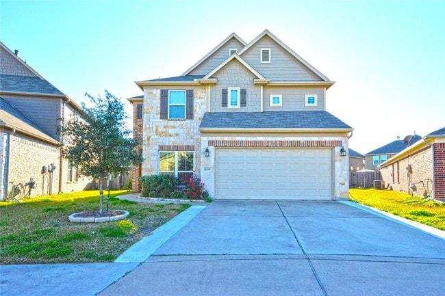 Building Photo - 18339 All Oak Trail