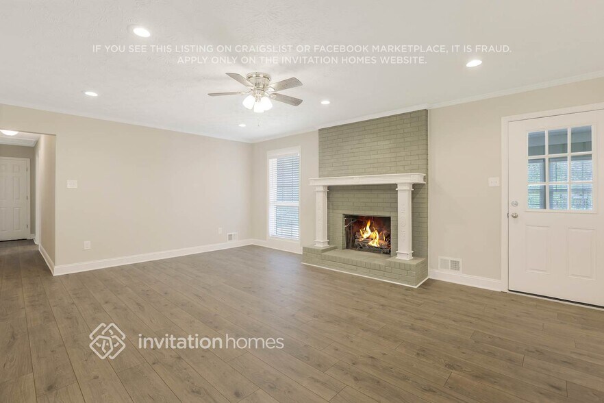 Building Photo - 70 Hickory Dr