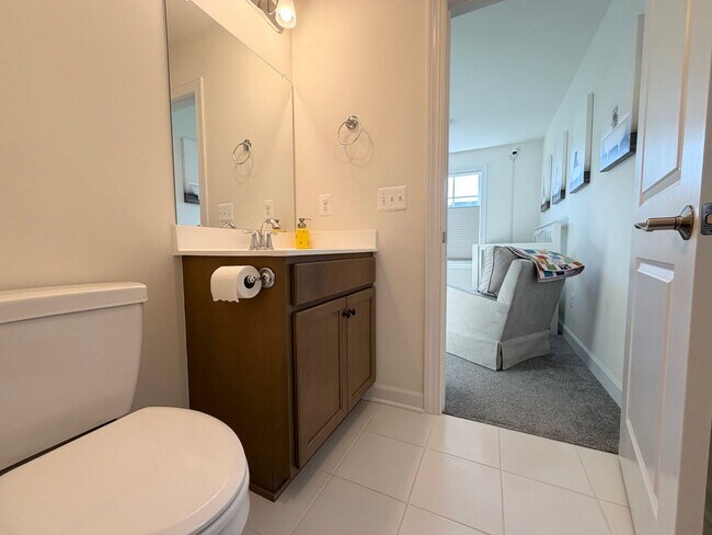 Building Photo - 1078 Delphi Ln