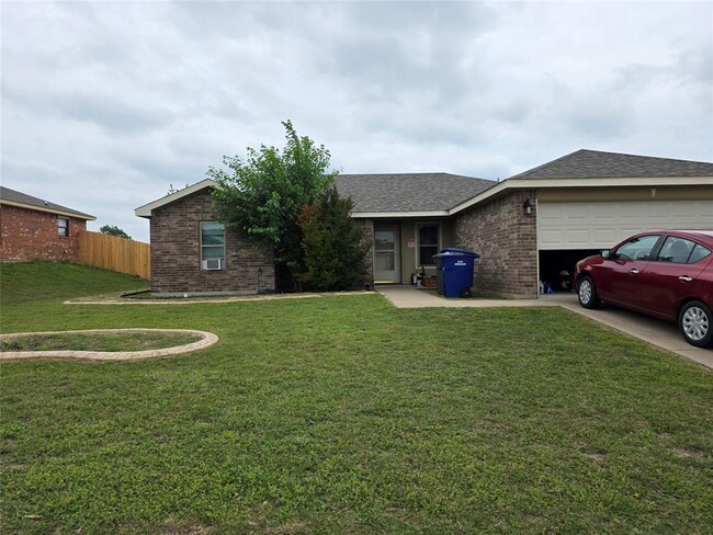Building Photo - 1309 Marlee Cir