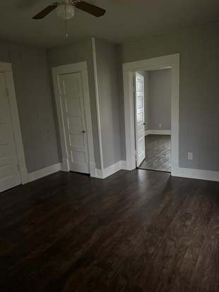 Building Photo - 4475 Ector Ave