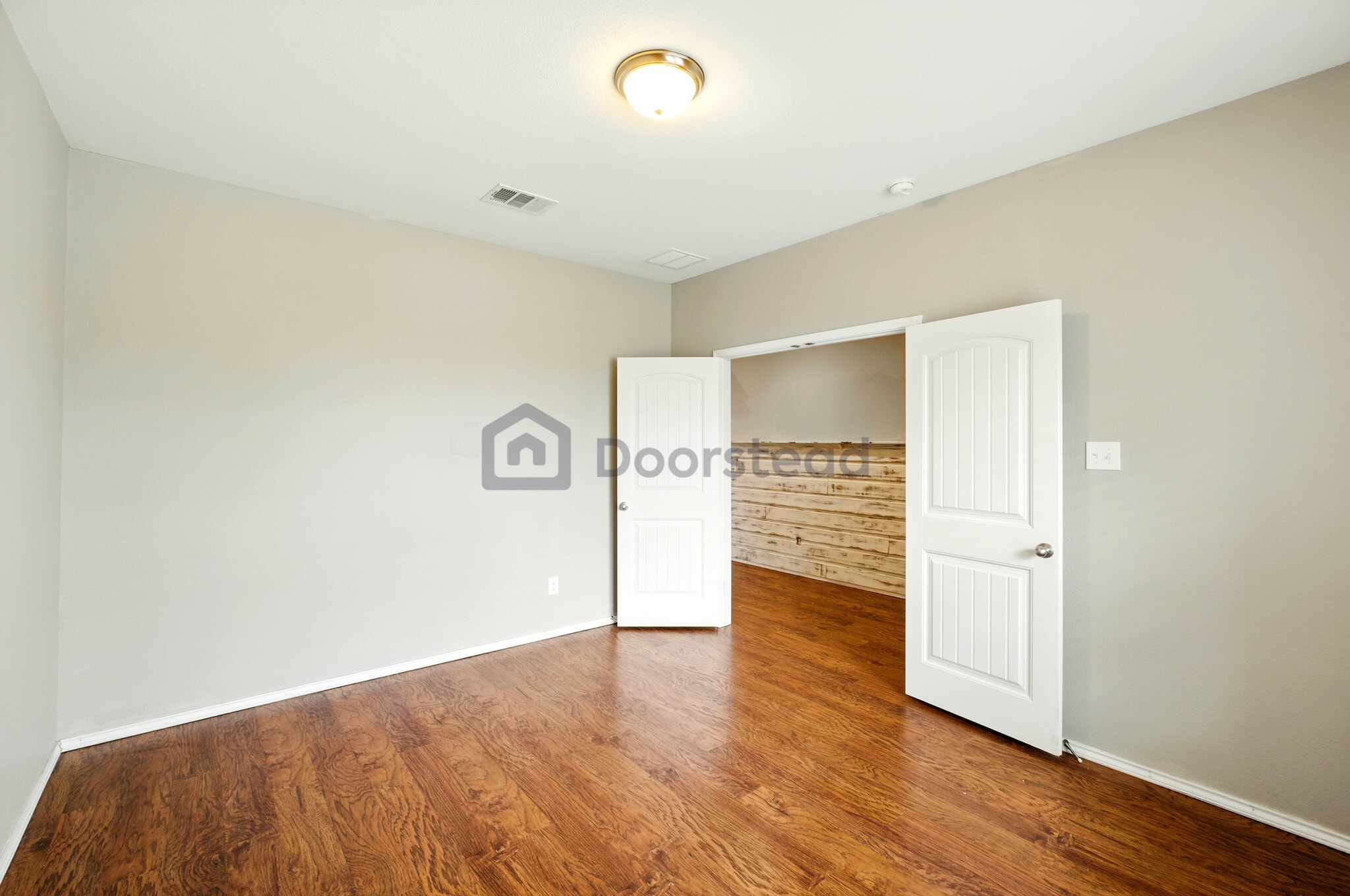 Building Photo - 920 Water Hyacinth Loop