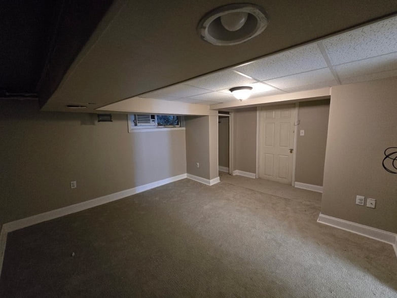 Building Photo - 106 Ruskin Dr