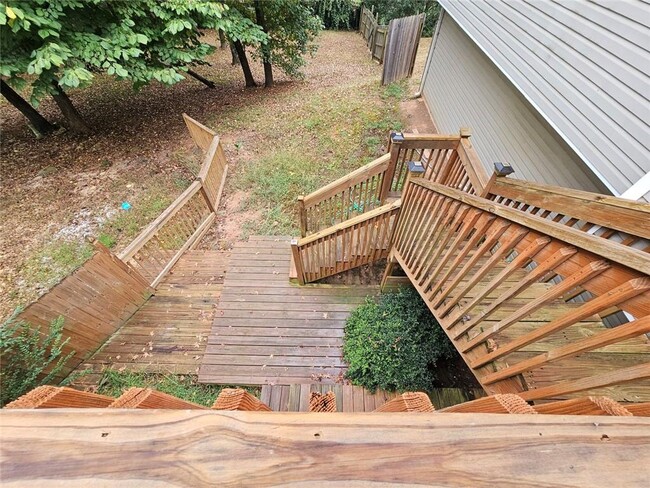 Building Photo - 1406 Flanagan Mill Dr