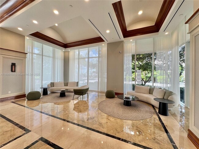 Building Photo - 16500 Collins Ave