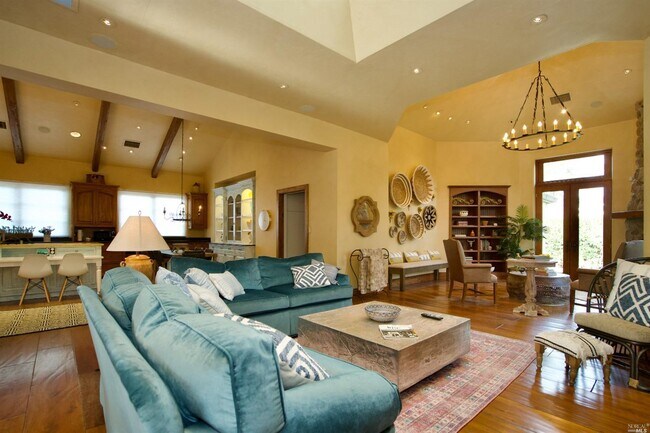 Building Photo - 1571 Silver Trail