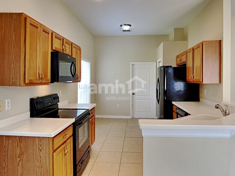 Building Photo - 12020 Tasha Ct