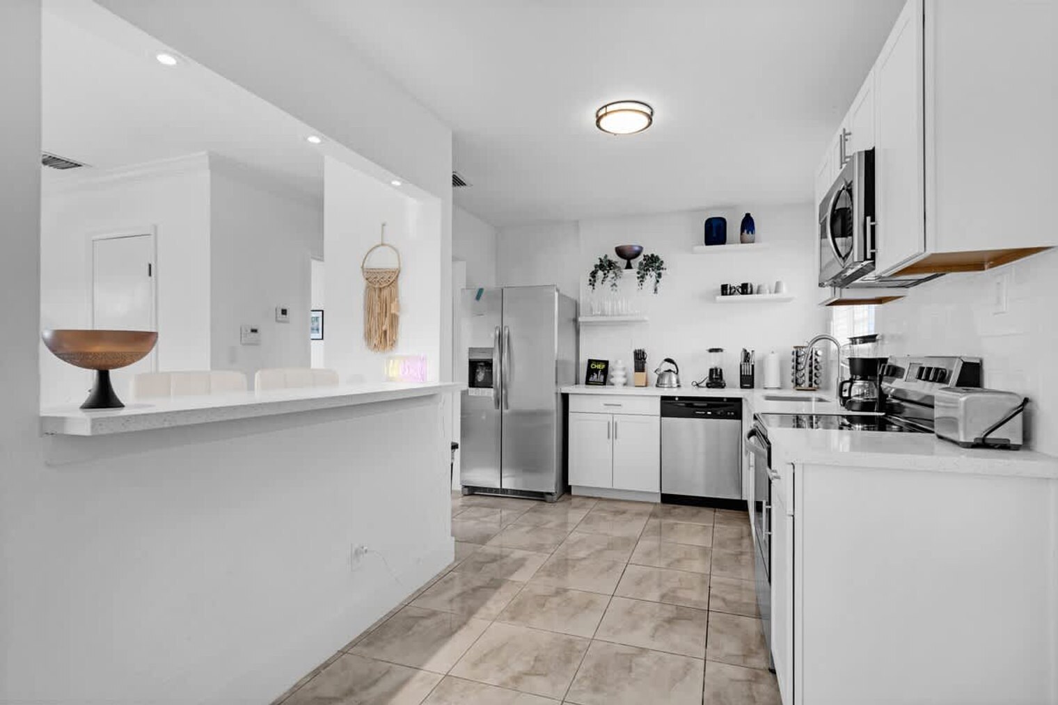 Building Photo - 18715 NW 10th Ct