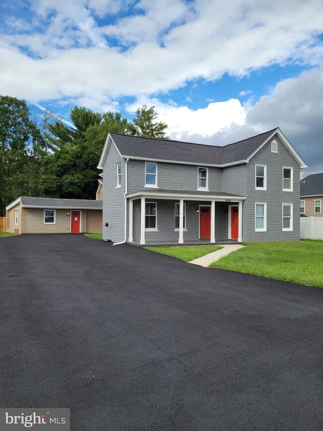 Building Photo - 9141 Old Scaggsville Rd