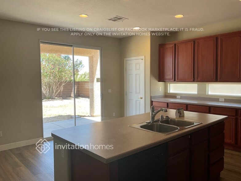 Building Photo - 3316 Chesterbrook Ct