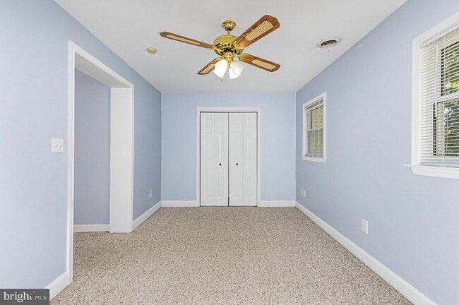 Building Photo - 3430 Little Hunting Creek Dr