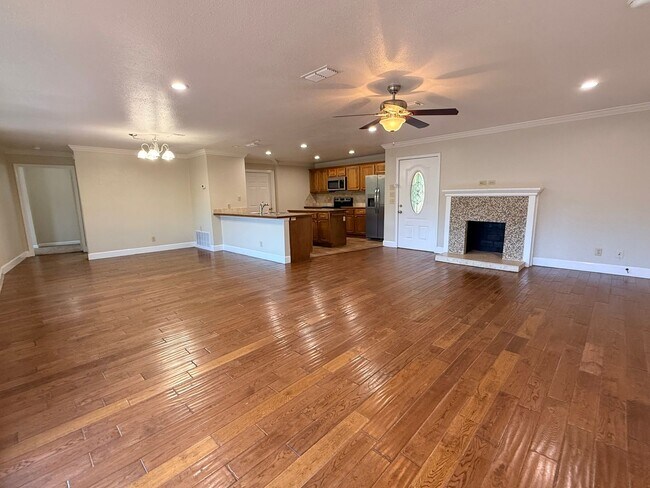 Building Photo - 7280-7286 CR 492