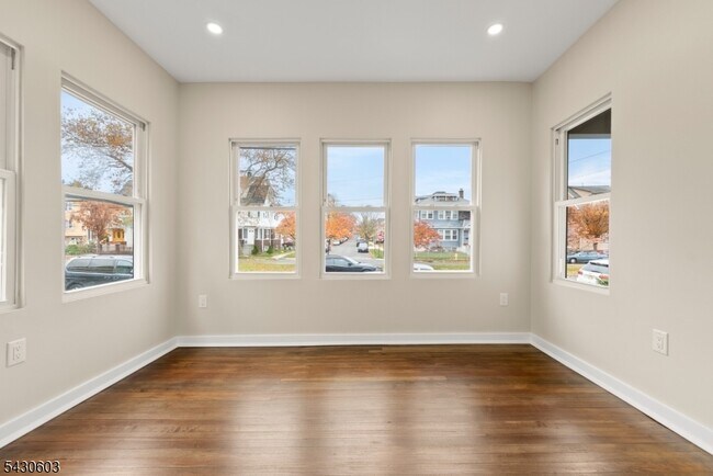 Building Photo - 218 Ampere Pkwy