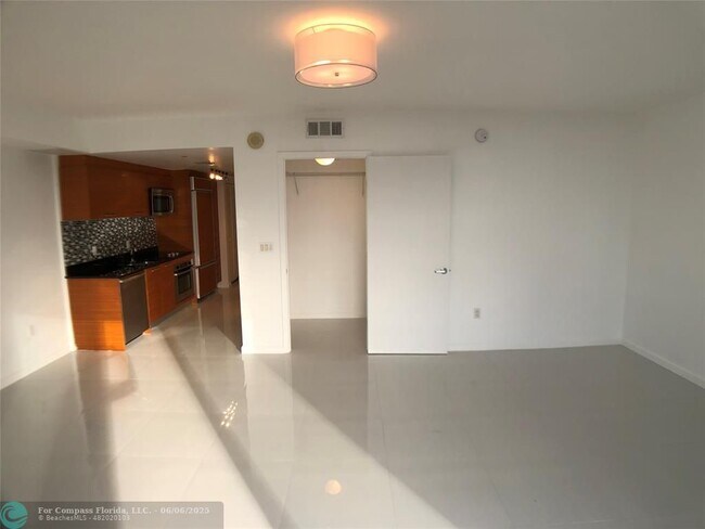 Building Photo - 50 Biscayne Blvd