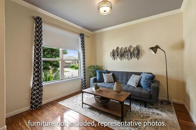 Building Photo - 2777 Santa Ana Ln