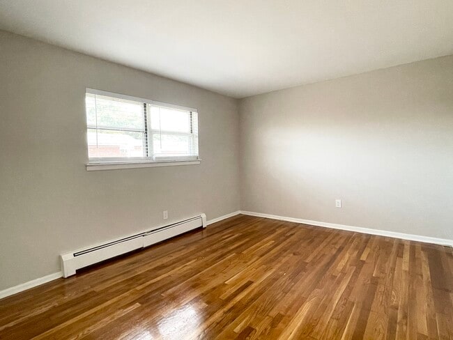 Building Photo - Liberty Apartments