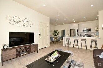 Building Photo - Stunning 1 Bedroom with modern remodeling