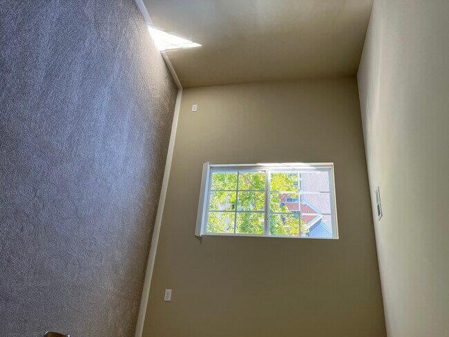 Building Photo - 4474 Timber Ridge Ct