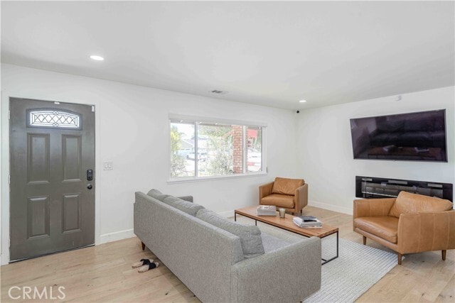 Building Photo - 5841 Raphael Dr