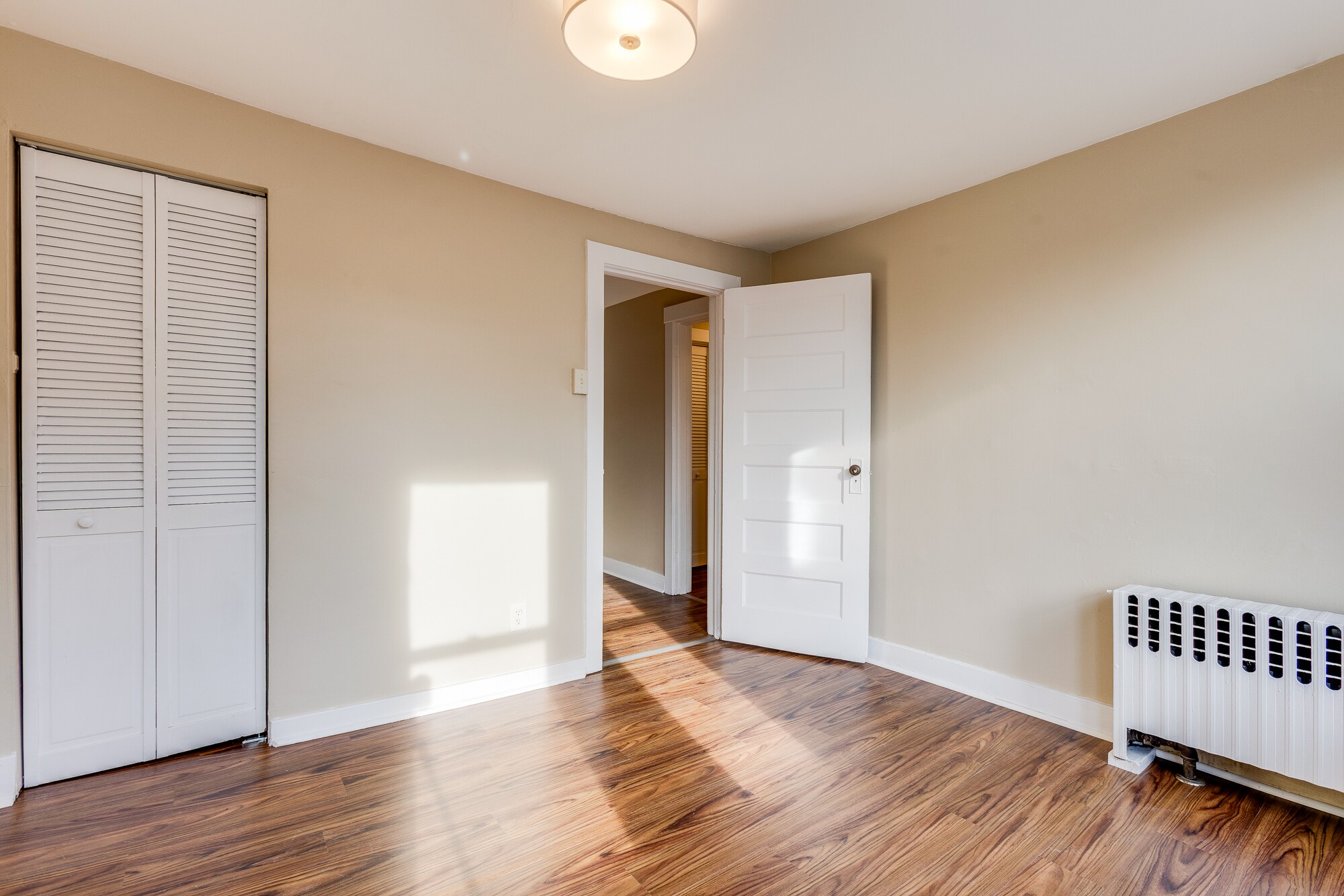 Building Photo - 1166 South Ave