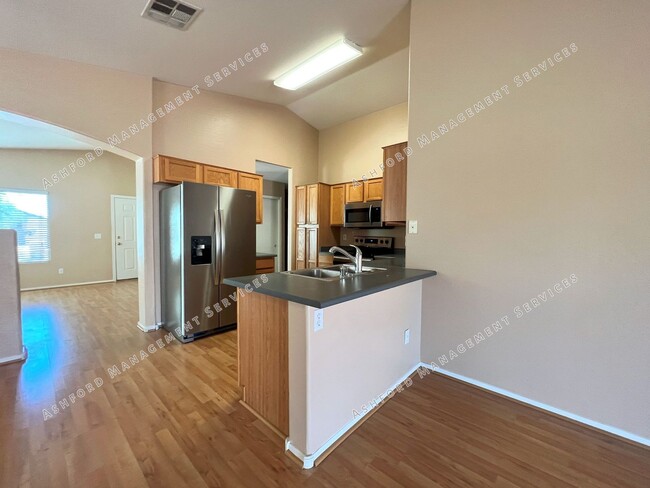 Building Photo - ***MOVE IN SPECIAL: ASHTON RANCH 3 BEDROOM...