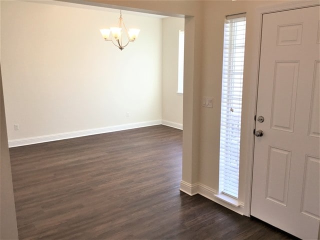 Building Photo - 61 S Lancaster Dr